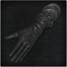 Ashen Hunter Gloves